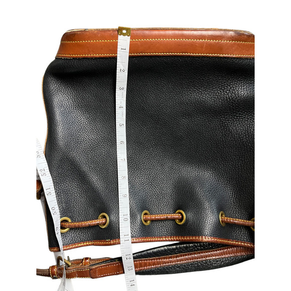 Dooney & Bourke Drowstring Bucket Bag / A2215116 Made In U.S.A - Picture 16 of 16